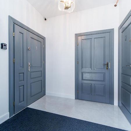 Rint - Zlota 8 Aparthotel Białystok Buitenkant foto