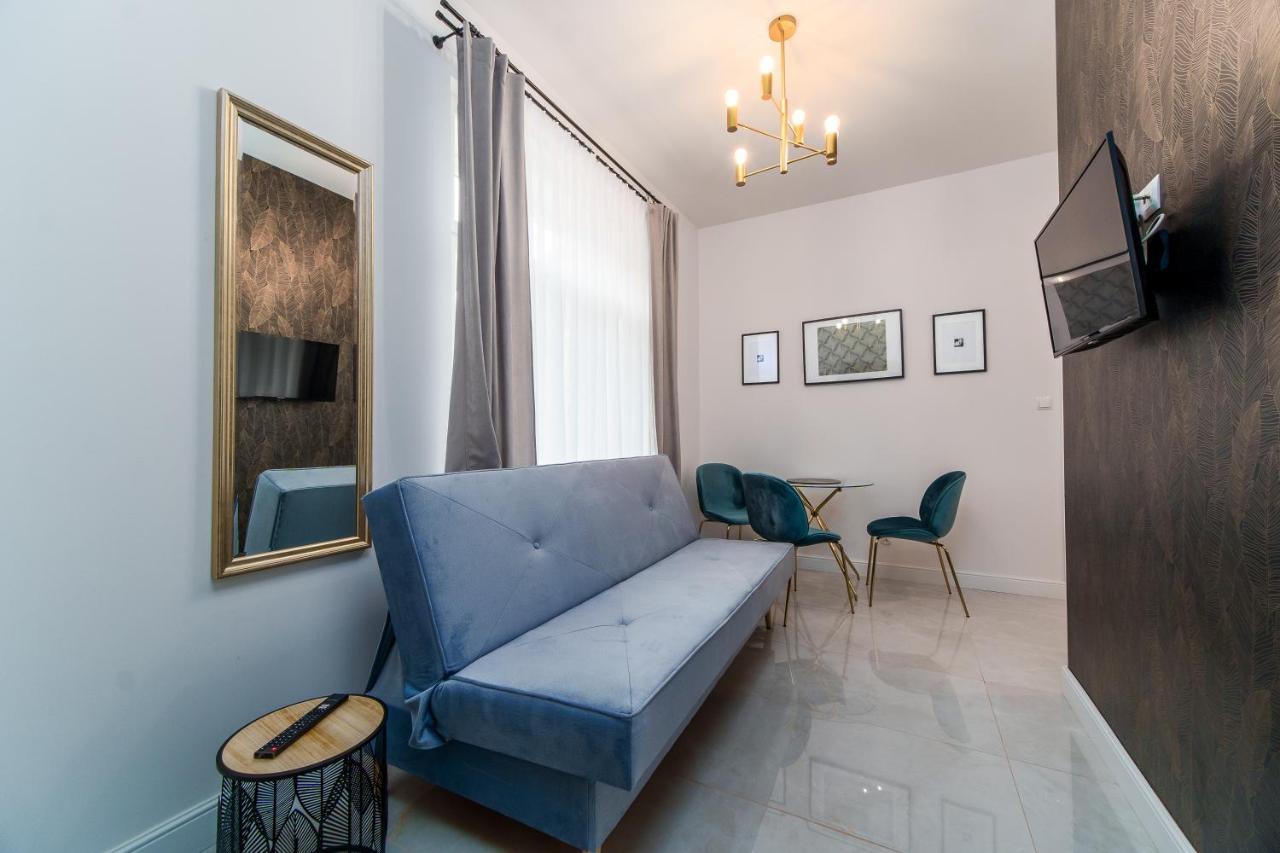 Rint - Zlota 8 Aparthotel Białystok Buitenkant foto