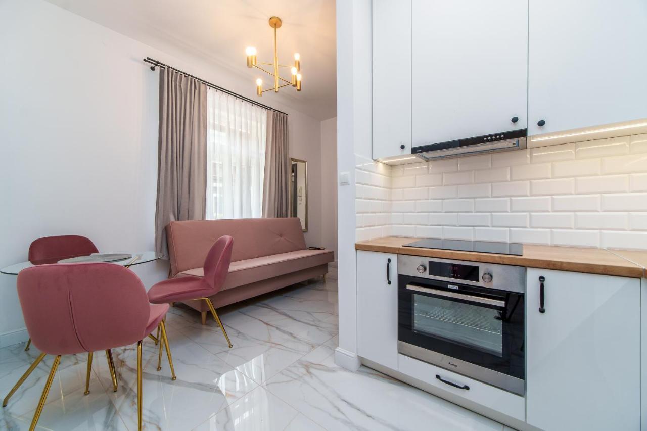 Rint - Zlota 8 Aparthotel Białystok Buitenkant foto
