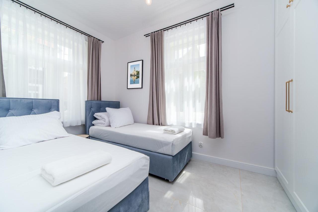 Rint - Zlota 8 Aparthotel Białystok Buitenkant foto